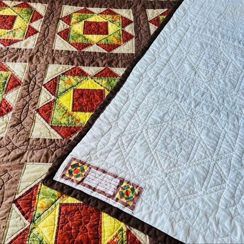 88”x88” Gorgeous Handmade Queen Size Quilt.